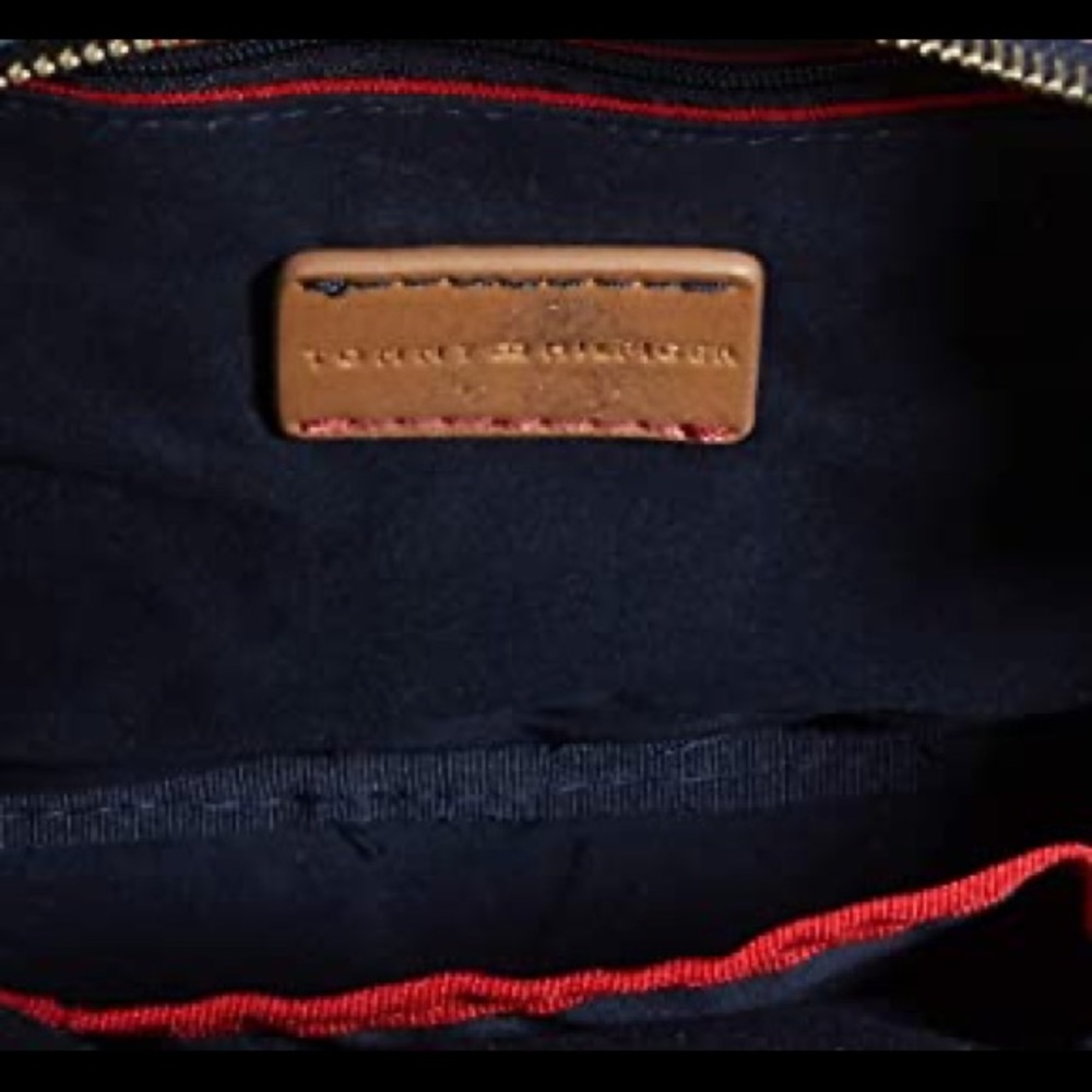 Tommy Hilfiger Julia Tropical Palm Dome Backpack - Picture 9 of 10